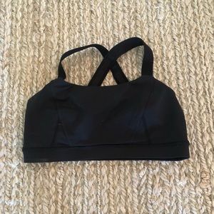 Lululemon size 8 sports bra